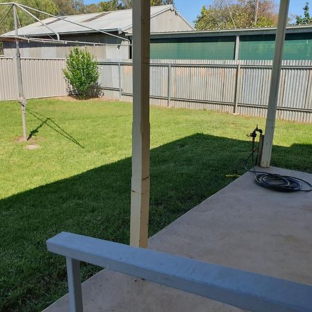 Balranald Motor Inn エクステリア 写真